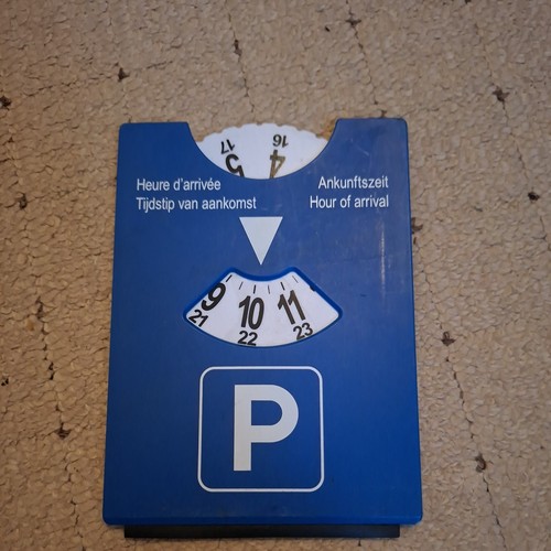 Parkscheibe aus plastik mit - parkscheibe,